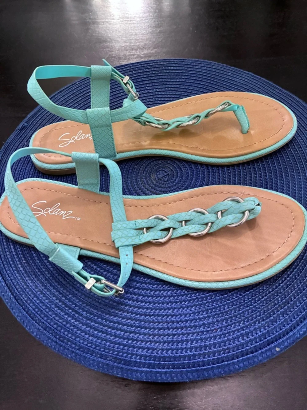 Solanz women t‑strap